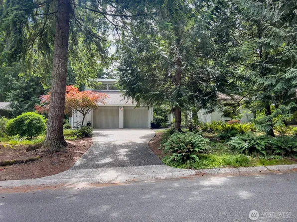 2326 209th Place NE, Sammamish, WA 98074