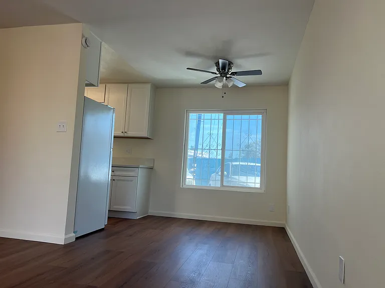 3717 Adams Ave — Photo 3