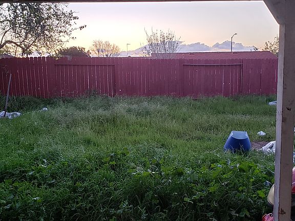 5th image of 4287 Brentwood Ln