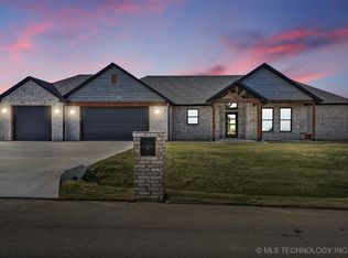 14024 N 54th Ave E, Collinsville, OK 74021