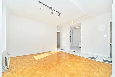 Rented by Living New York