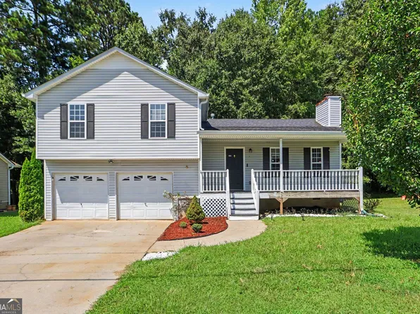 329 River Trace Dr, Villa Rica, GA 30180