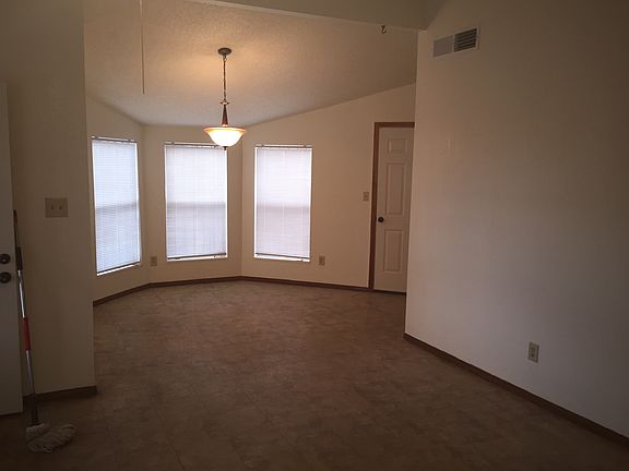 2nd image of 11347 Lake Erie Dr