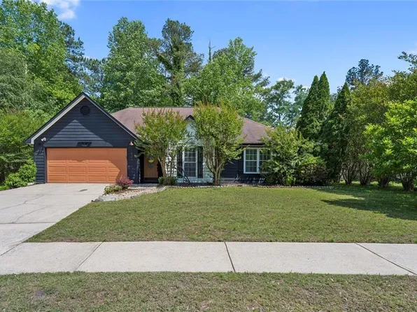 1825 Hannah Pl, Powder Springs, GA 30127