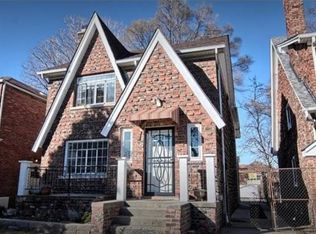 7042 Thatcher St, Detroit, MI 48221