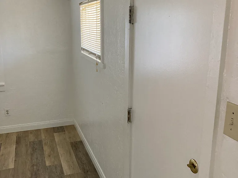 268 Chambers St — Photo 4