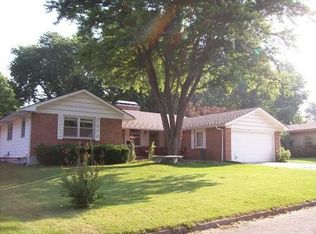 2018 Fairview Ct, Sedalia, MO 65301