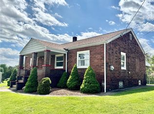 1111 Crowe St, New Castle, PA 16101