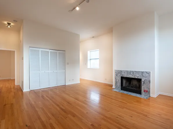 3257 N Sheffield Ave, Chicago, IL