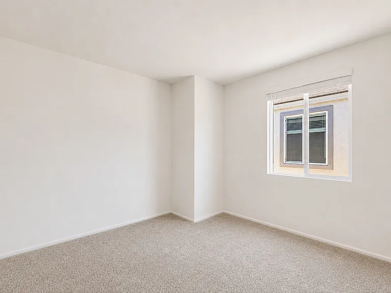 18000 W Calle Lejos — Photo 19
