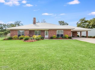 1081 Lawless Tauzin Rd, Breaux Bridge, LA 70517