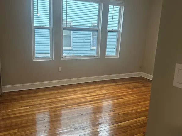 11 Abbotsford St, Boston, MA