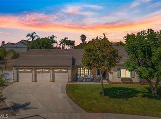 11279 Cadbury Dr, Riverside, CA 92505