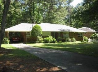 2696 Pangborn Rd, Decatur, GA 30033