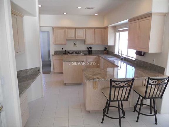 4th image of 2316 Delina Dr