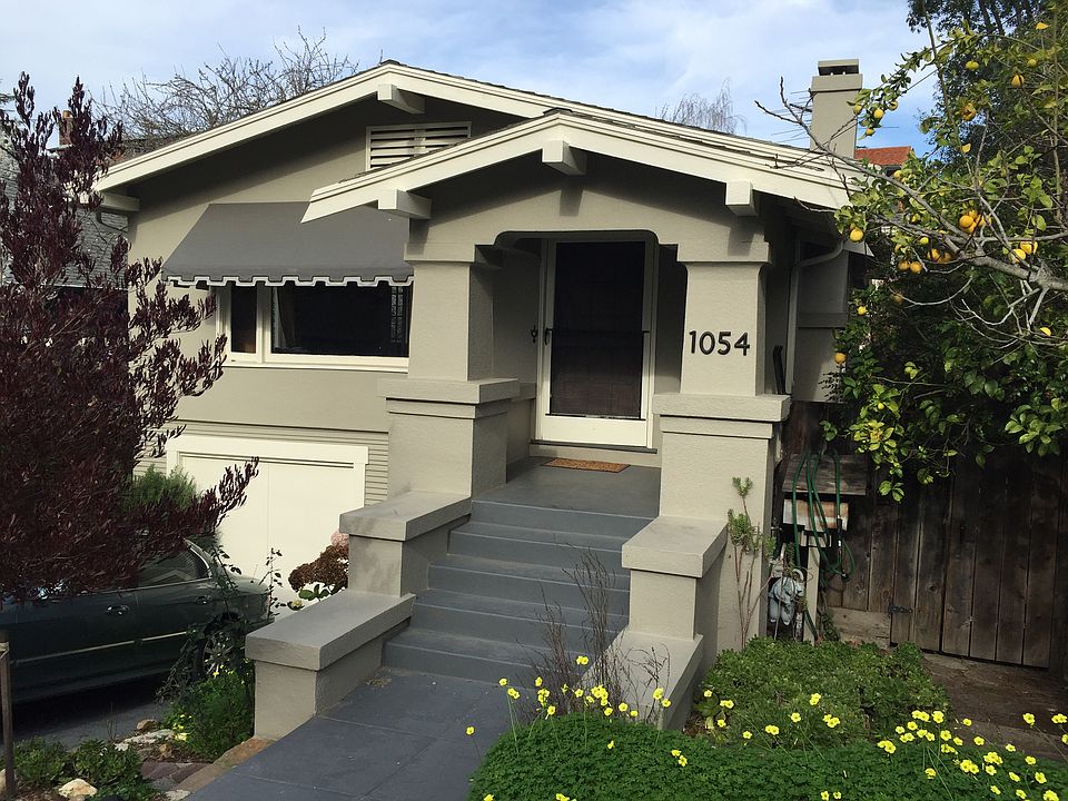 Elegant Charming Bungalow