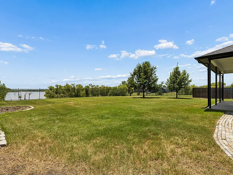 332 Hardwicke Ln — Photo 26