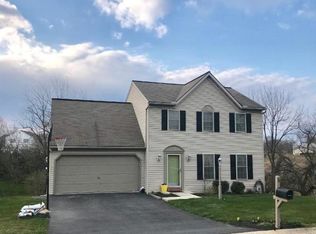 5 Fawnglenn Ct, Lititz, PA 17543