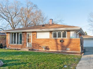 207 E Manchester Dr, Wheeling, IL 60090