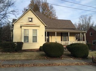 302 Cates St, Maryville, TN 37801