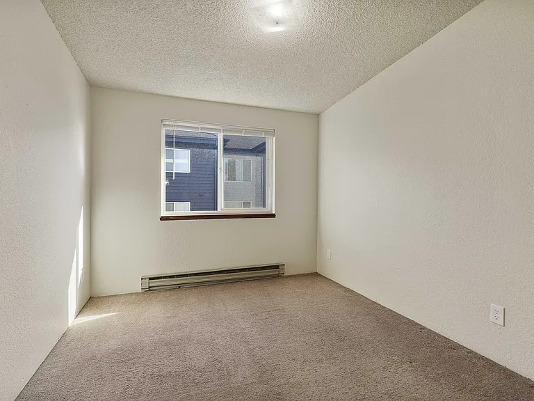 Badger & Blue Lake Apartments — Photo 21