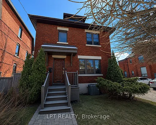 322 Waverley St W Photo 1 322 Waverley St W Photo 1