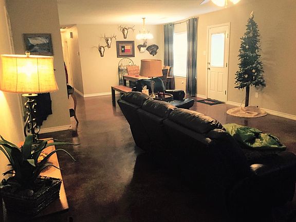 3rd image of 5103 Graceland Dr #B