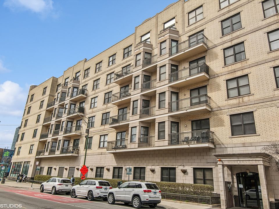 1st image of 520 N Halsted St APT 205