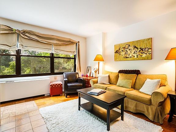 4th image of 160 W End Ave APT 2M