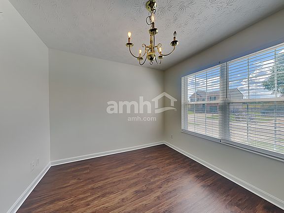 5th image of 2324 Pleasant Meadow Dr