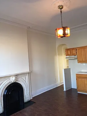 Rented by Eva M. Daniels Realty | media 8