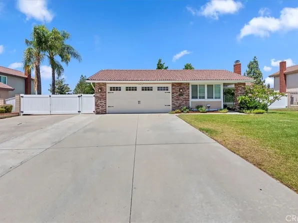 1249 Melville Dr, Riverside, CA 92506