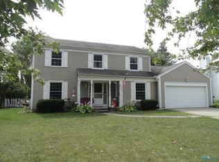 9605 Millcroft Rd, Perrysburg, OH 43551