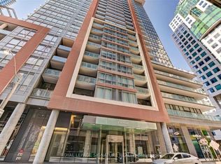 8 Mercer St #1711, Toronto, ON M5V 0C4