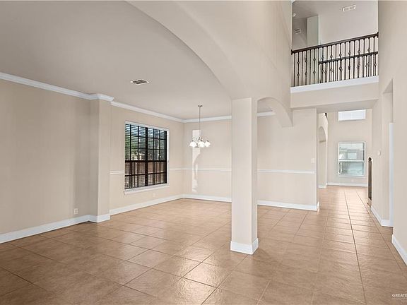 5th image of 2806 San Ricardo St