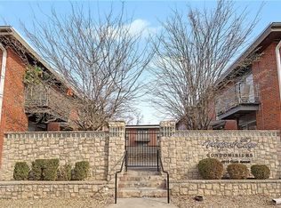 4213 Clark Ave APT 1, Kansas City, MO 64111