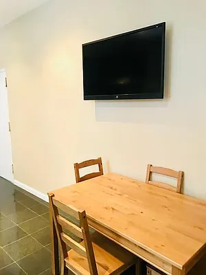 Rented by Charles Coutinho LLC | media 38