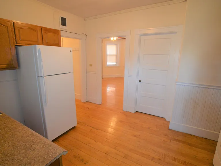 15 Lynde St #12.5 — Photo 3