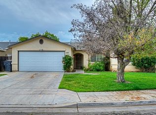 4569 N State St, Fresno, CA 93722