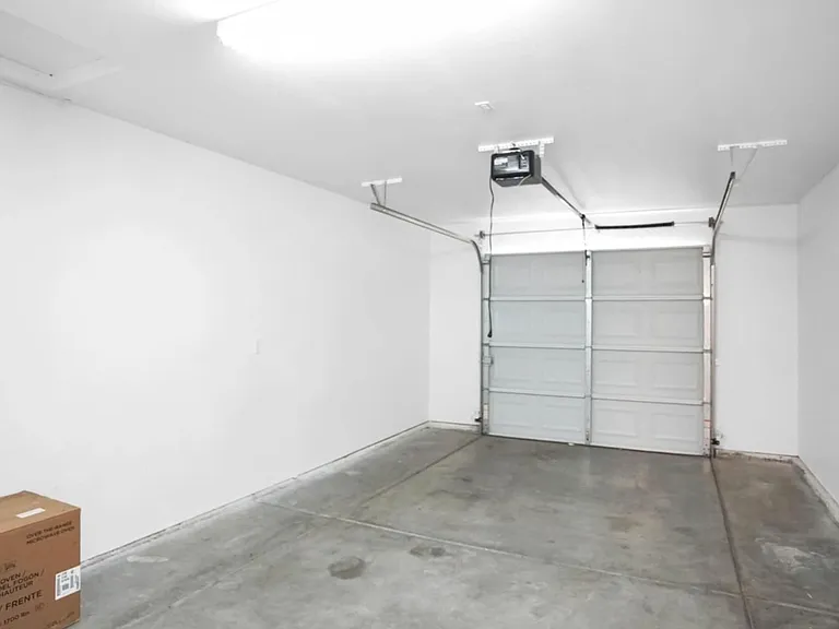 16475 Vine St #A — Photo 28