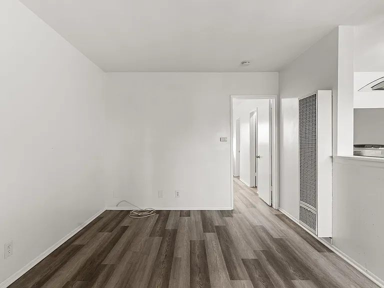 12602 Kensington Lane — Photo 14