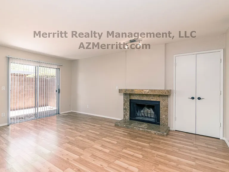 1646 N Mountain View Ave — Photo 6