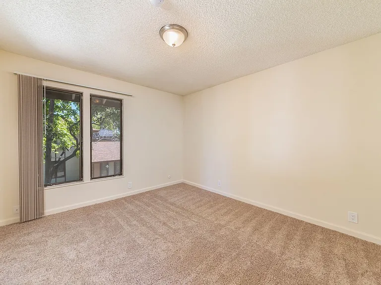 Camelback North Apartments CNM — Photo 22