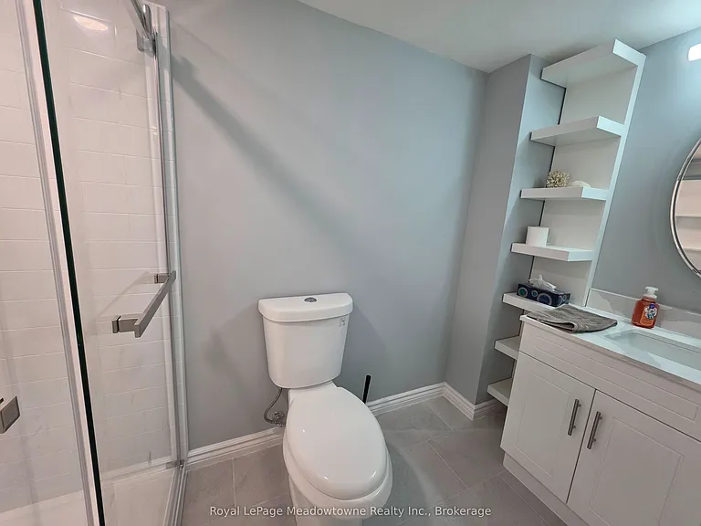 43 Dills Cres #BASEMENT — Photo 8