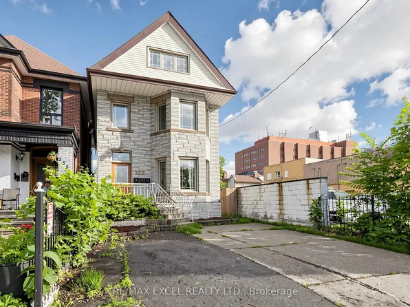 259 Victoria Ave N #3, Hamilton, ON L8L 5G3