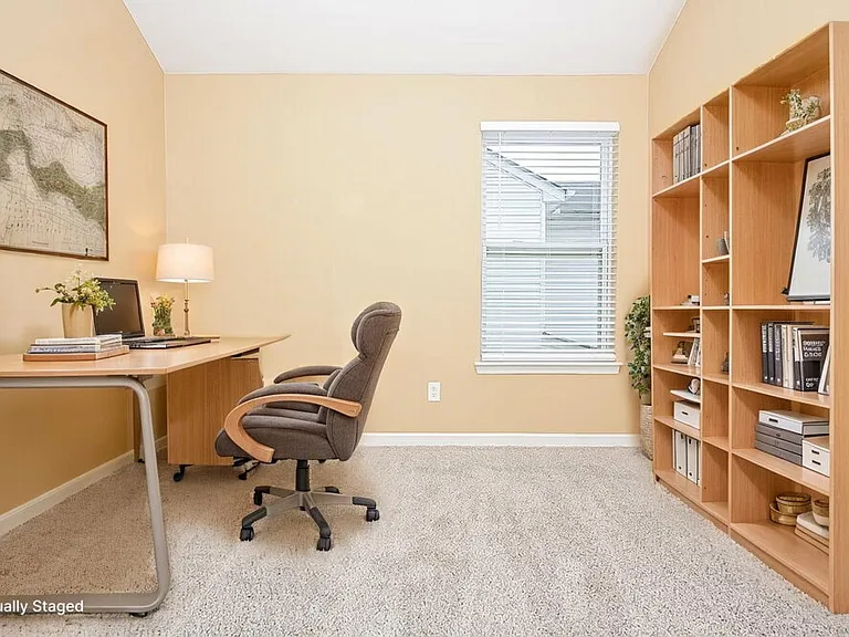 6490 Grey Fox Way — Photo 13