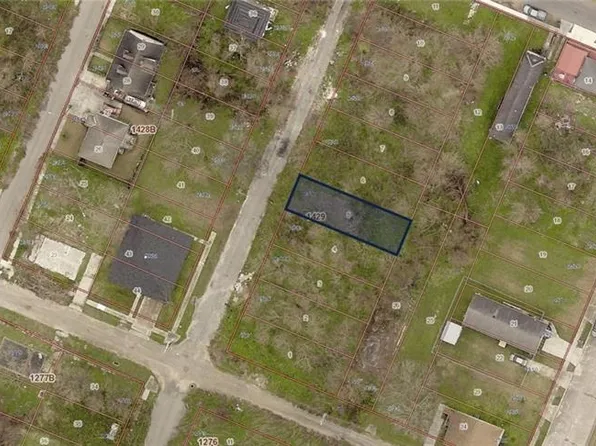 2517 Gordon St, New Orleans, LA 70117