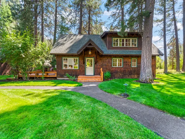 25571 SW Suttle Sherman Rd #11, Camp Sherman, OR 97730