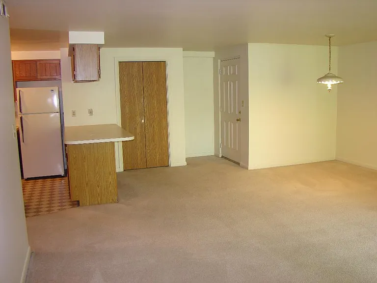 1406 Bradley Dr #K-314 — Photo 2