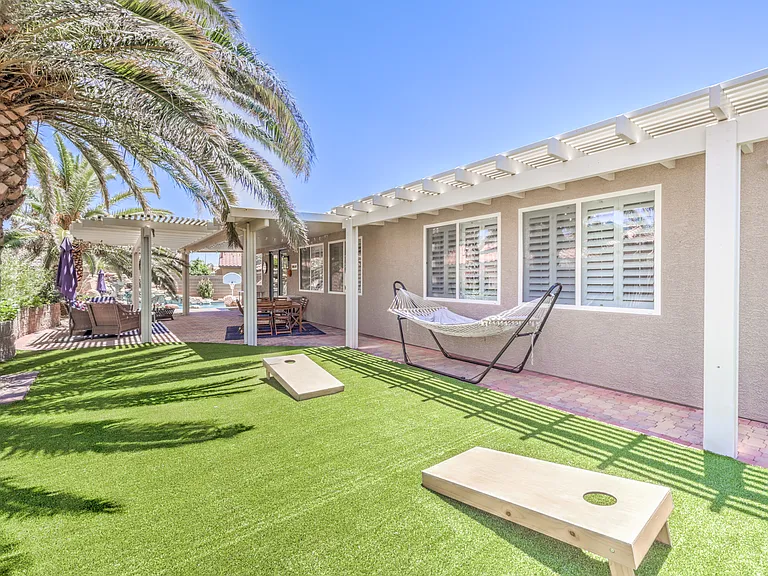 7166 Frontier Hills Ave — Photo 38